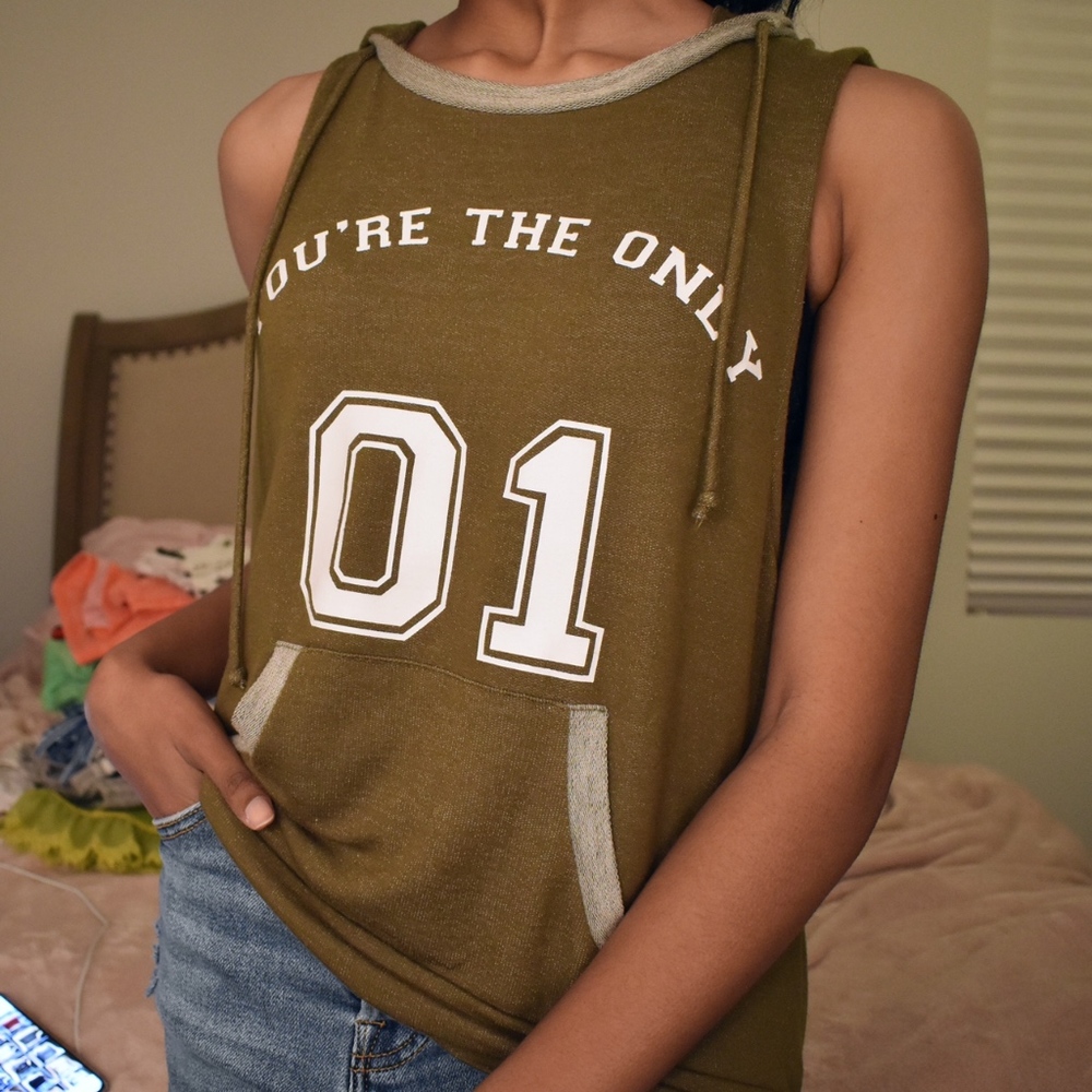 Hoodie Muscle Tee Shirt